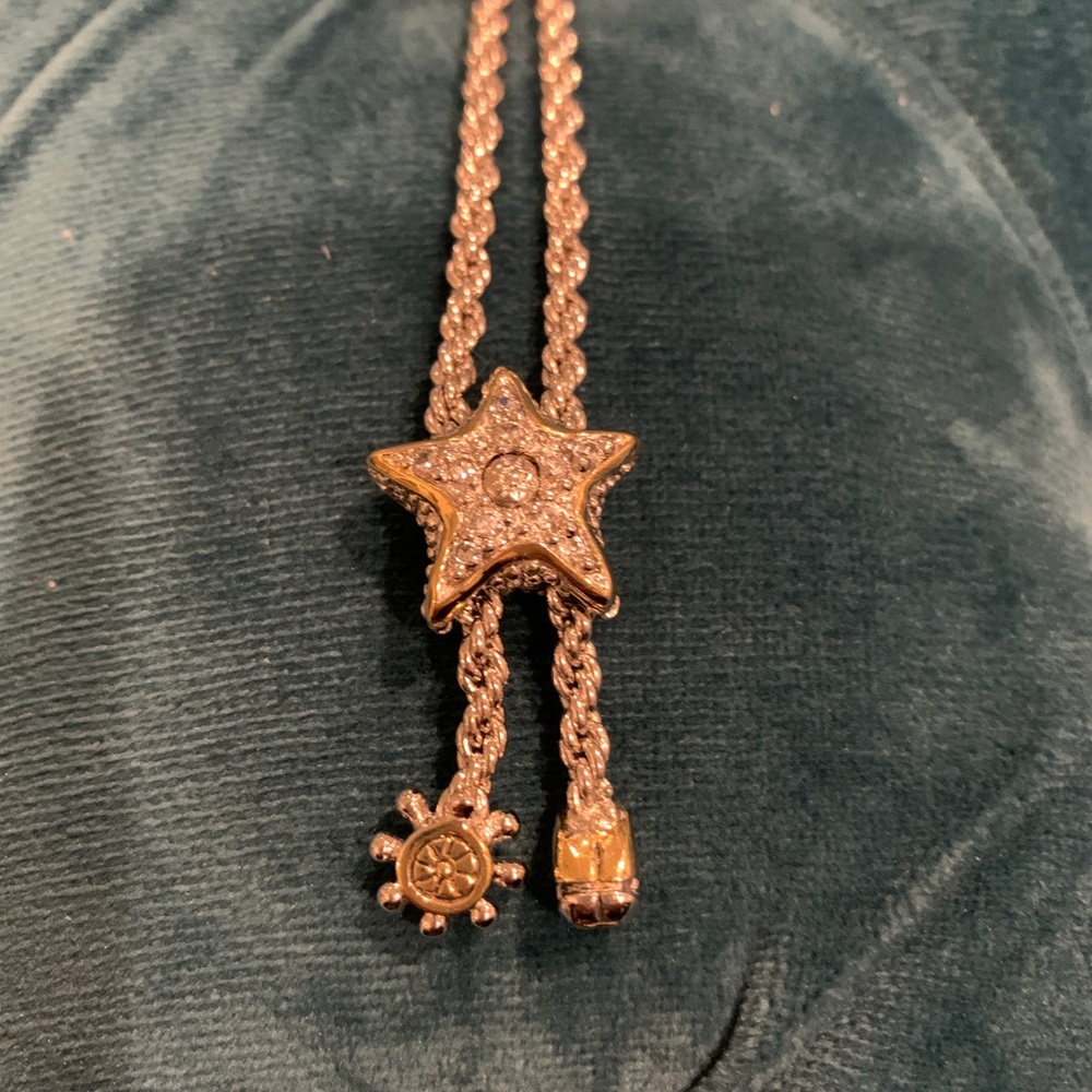 Pretty silver star bracelet